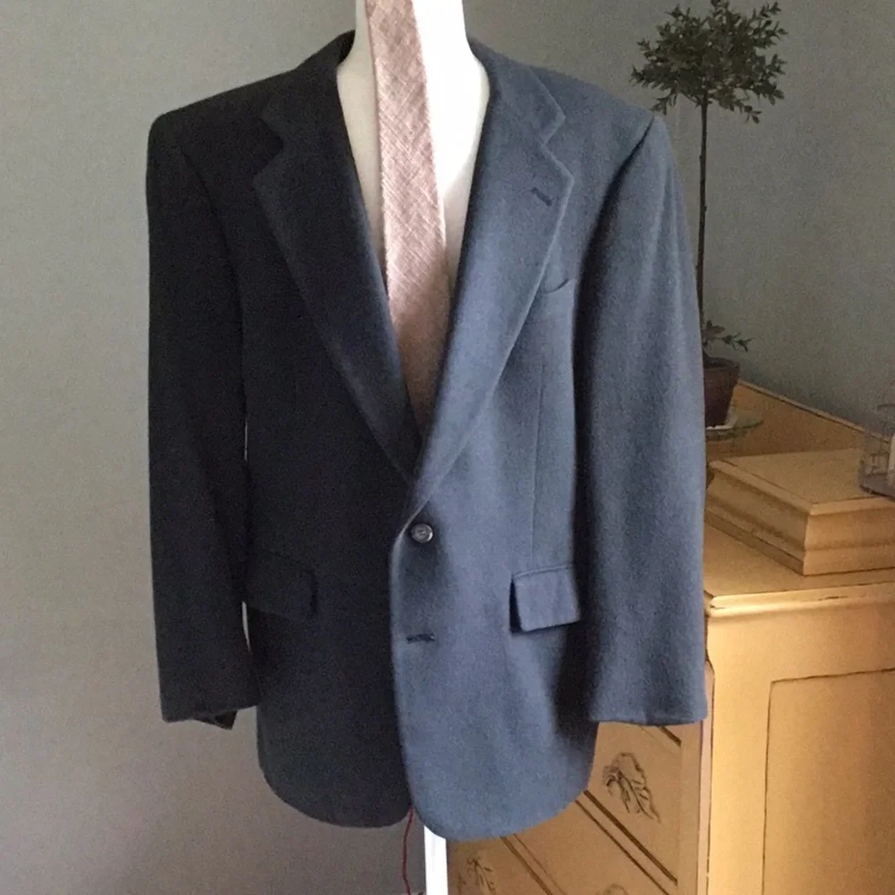 Jos A. Banks 42R Dark Green Wool Blend Two Button Blazer Sport Coat Jacket
